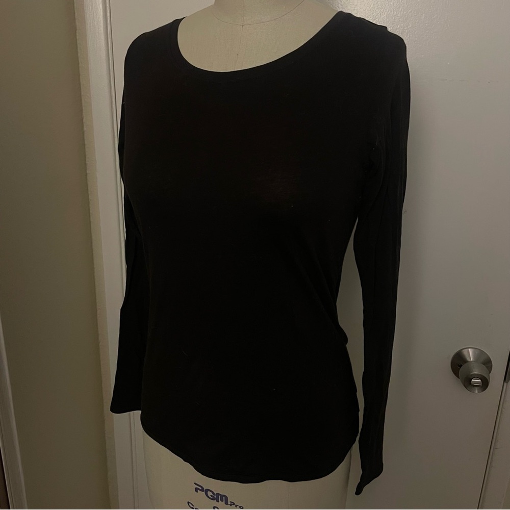 Y2K Max Studio Black long sleeve top in size S
